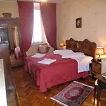 Hotel Sara